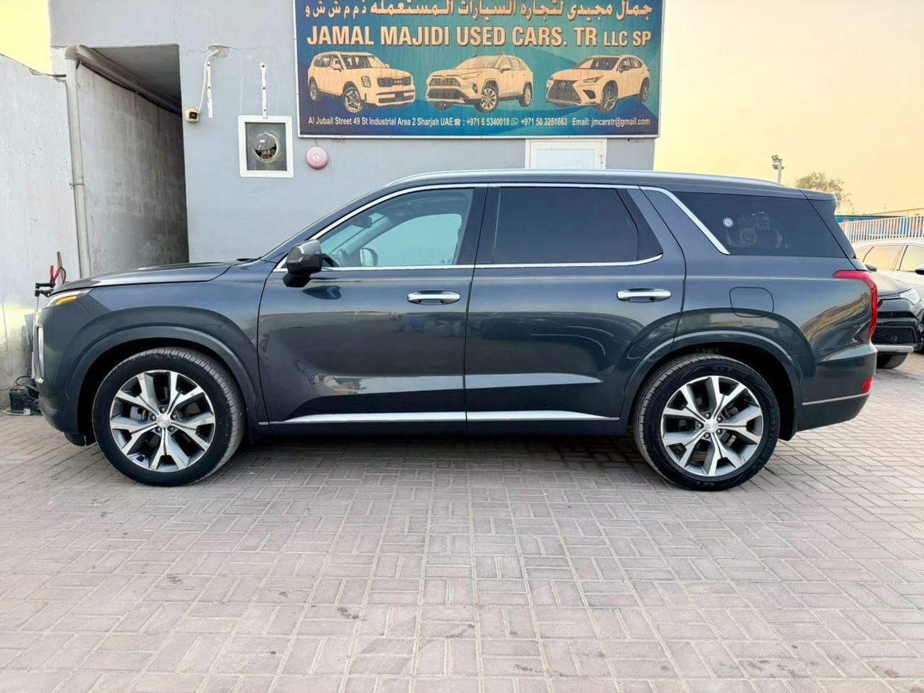 Hyundai Palisade PREMIUM NAPPA 2021 HYUNDAI PALISADE LIMITED PREMIUM low mileage 16200 only 4x4 AWD Gray Full Option
