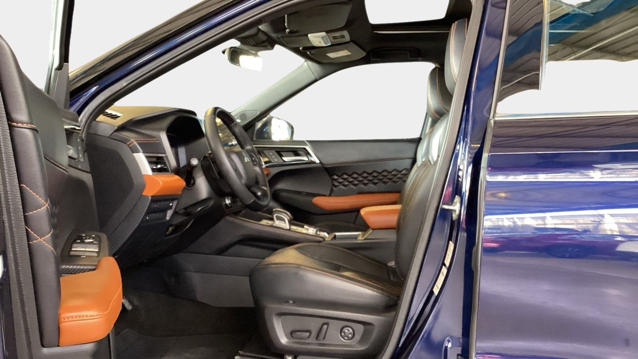 Mitsubishi Outlander 2.5 GLX AUTO 4WD 7SEAT PREMIUM LAUNCH ED | Guaranteed Warranty | 0 Down Payment