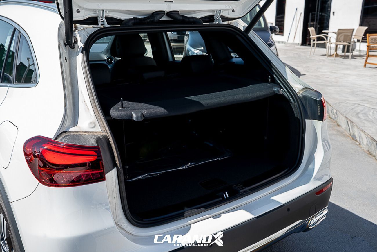 مرسيدس بنز GLA 200 1.3L Petrol