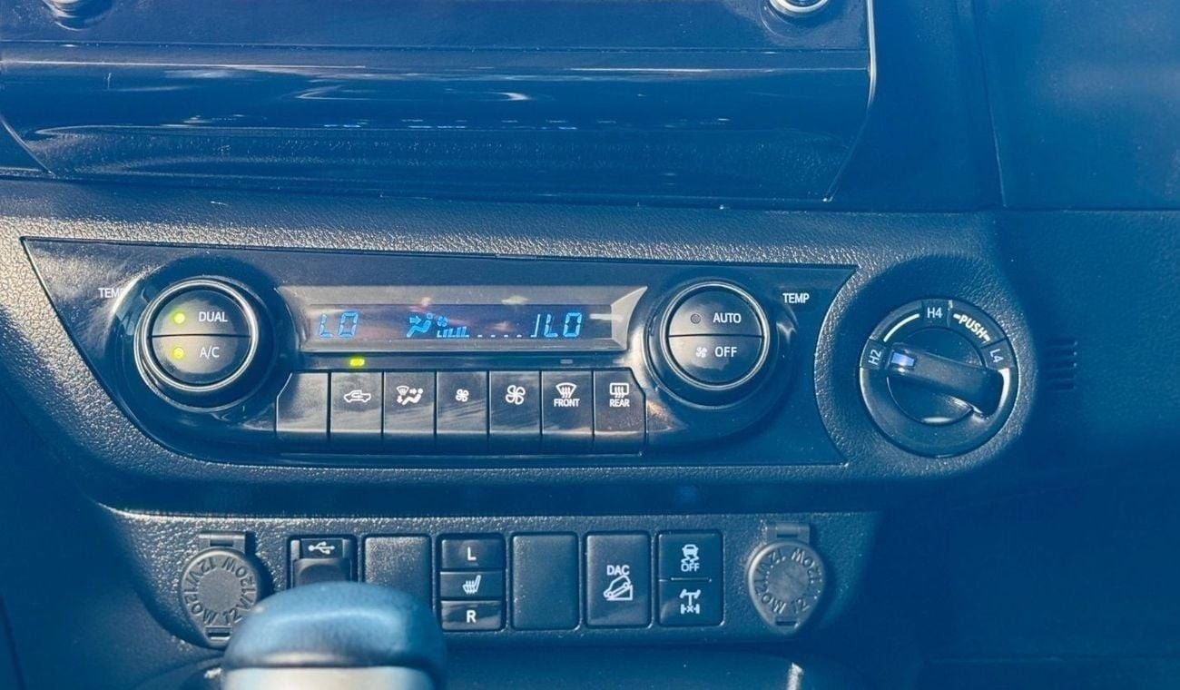 تويوتا هيلوكس DOUBLE CABIN | 2.8 DIESEL ENGINE | 360 VIEW CAMERA | RHD