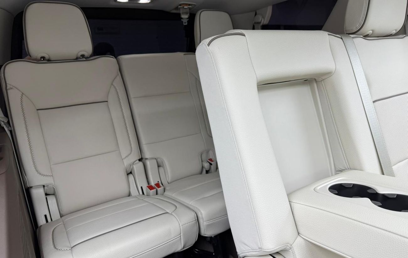 GMC Yukon 6.2 V8 Denali (AWD) 2023 GMC Yukon Denali, 2028 GMC Warranty + Service Pack, Full GMC Service Histor