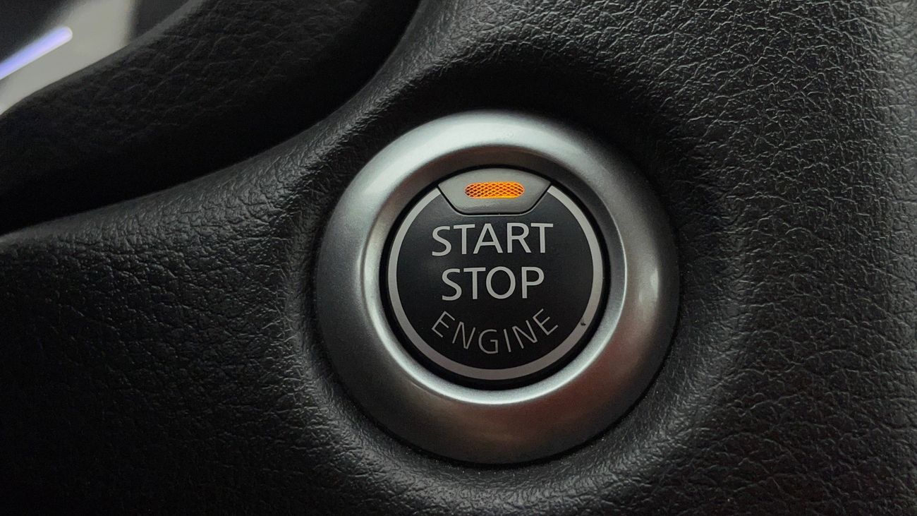 نيسان إكستيرا TITANIUM 2.5 | بدون دفعة مقدمة | اختبار القيادة في المنزل