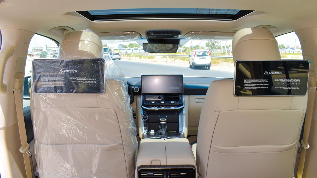 Toyota Land Cruiser LC 300 VX 4.0L | 2022 | For Export Only