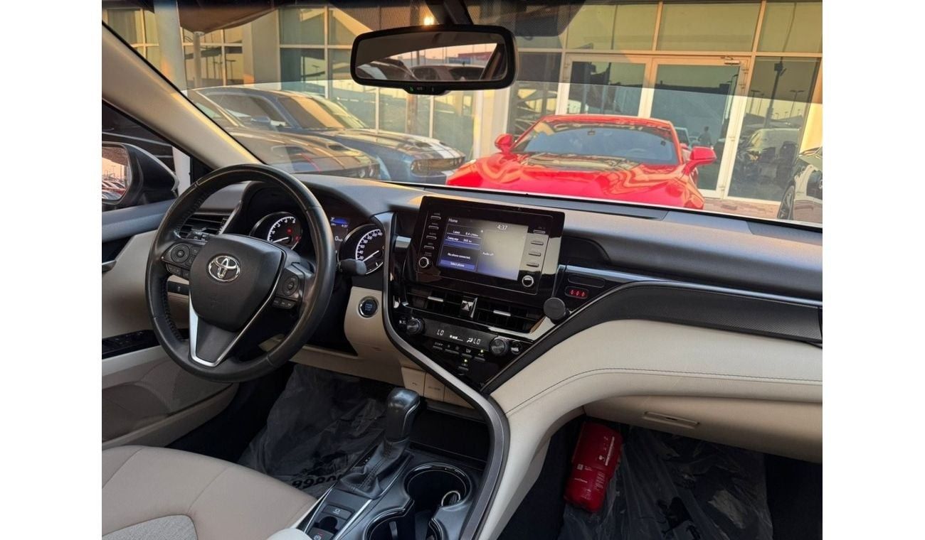 Toyota Camry SE+ 2.5L