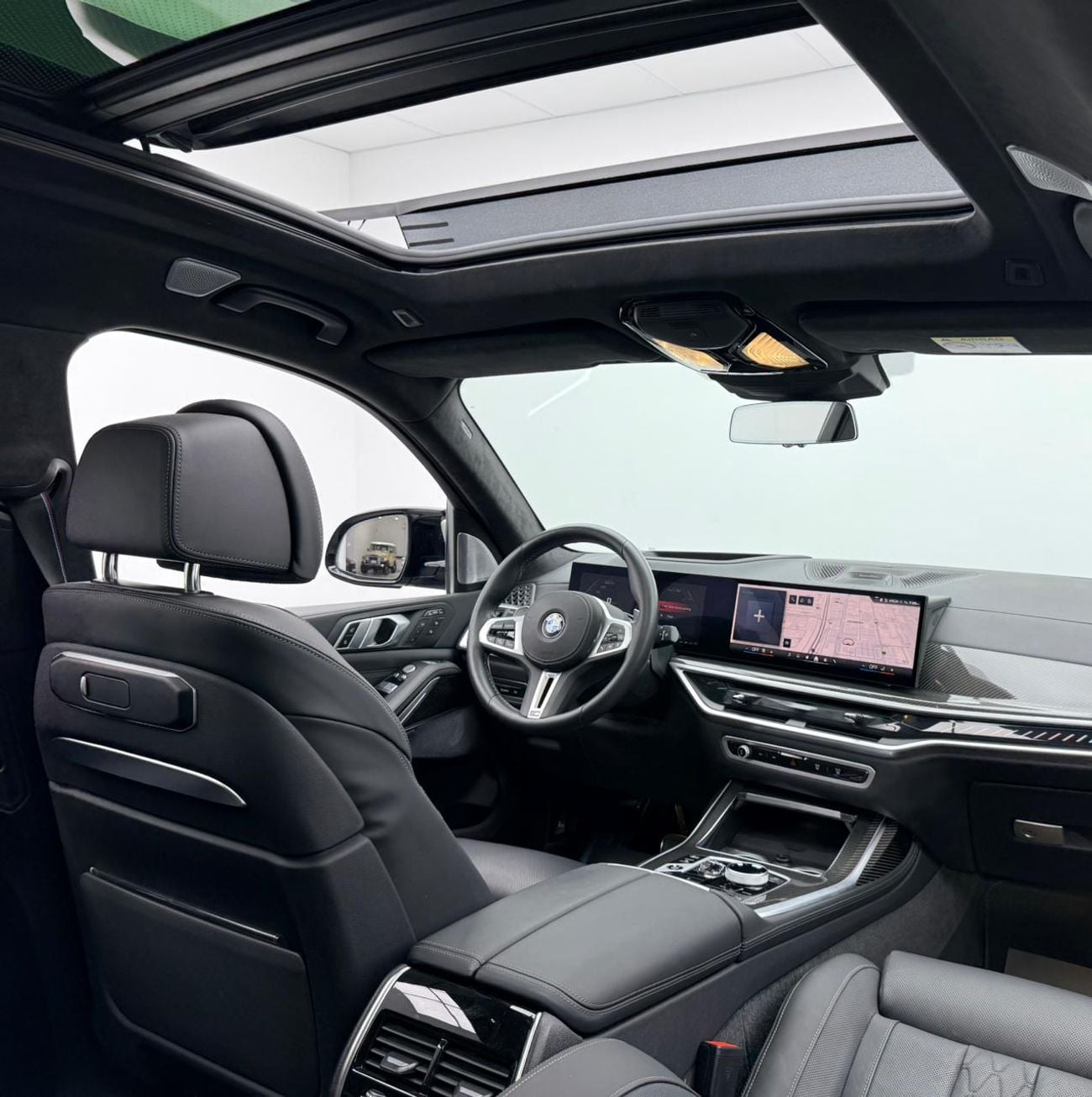 BMW X7 M60i XDRIVE 2025 BMW X7 M60i, BMW Warranty+Service Contract+Full Service History, GCC Specs