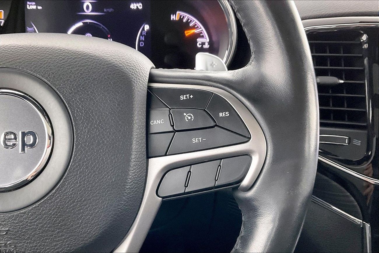 Volvo XC90 T6 R Design | 1 year free warranty | 0 Down Payment