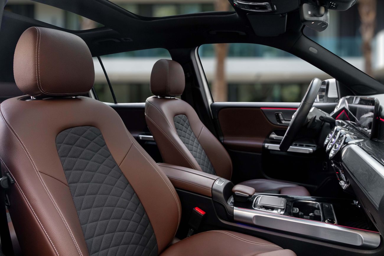 Mercedes-Benz GLB GLB 250 | 2,245 P.M | 0% Downpayment | Warranty | Pristine! | Ramadan Offer!