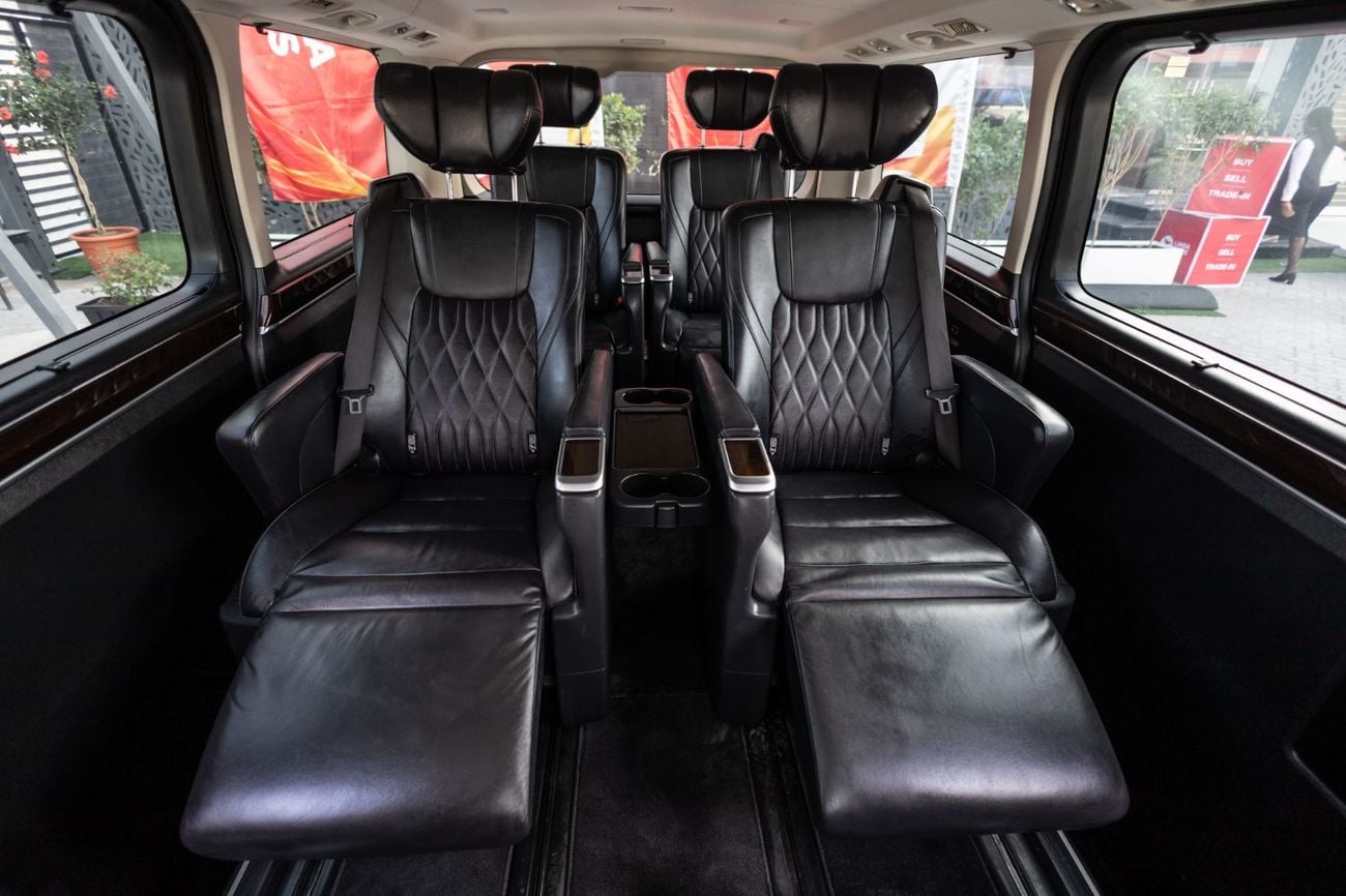 تويوتا جرافينا Premium 3.5L