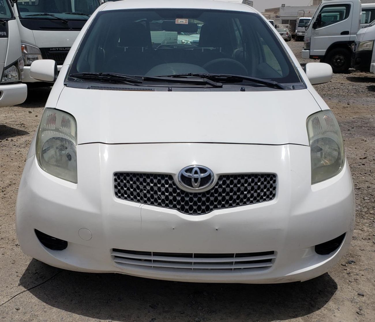 Toyota Yaris 1.5L, 14" Tyre, Xenon Headlights, Rear Wiper, Fabric Seats, Power Windows (LOT # TYH2007)
