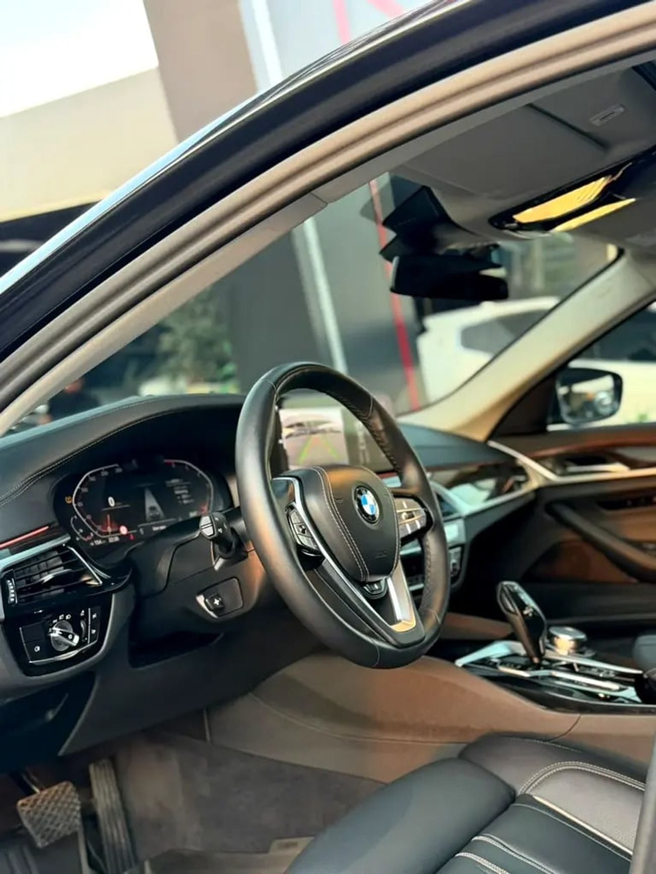 BMW 520i MIDDLE EAST EDITION 520i (Korean Specs)