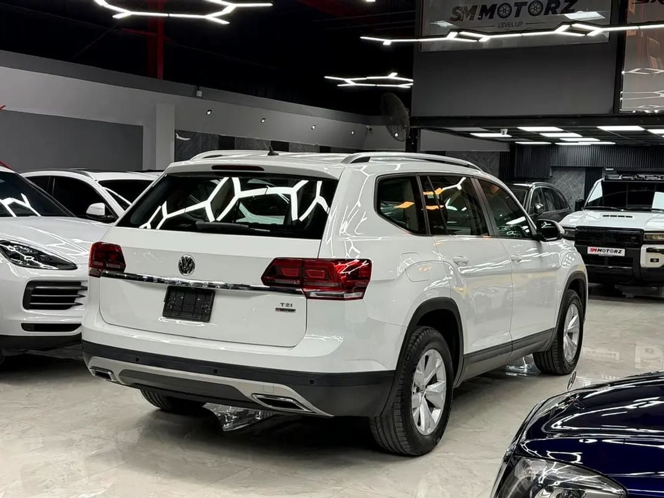 فولكس واجن تيرامونت S 2.0L