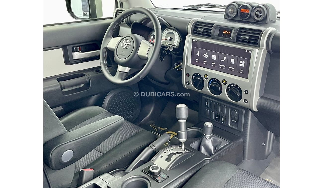 Toyota FJ Cruiser 2020 Toyota FJ Cruiser EXR, Service History, Low Kms, GCC