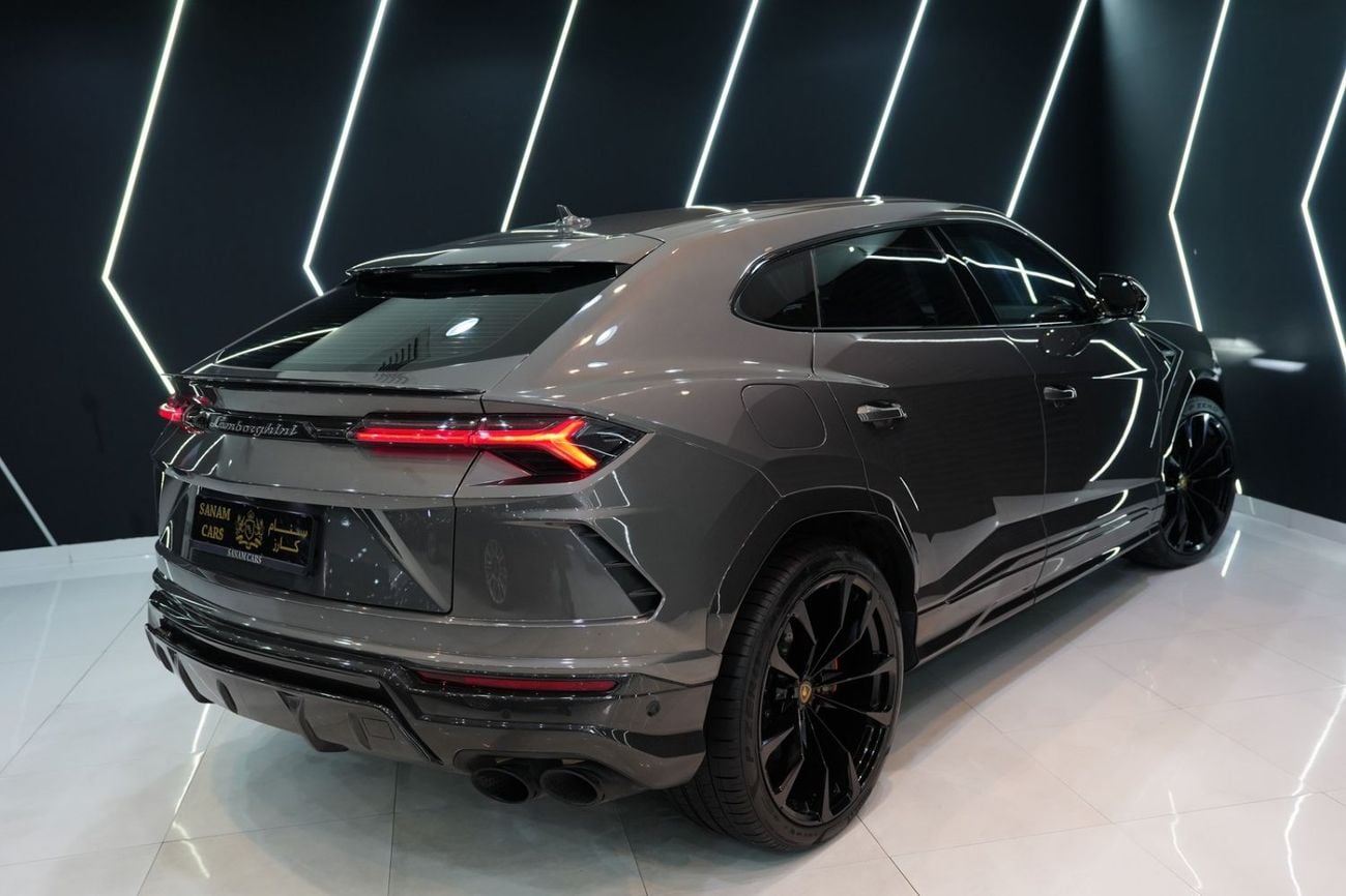 Lamborghini Urus STD Full Carbon Pack, Panoramic Roof, Individual Rear Seats, Dealer Warranty!!