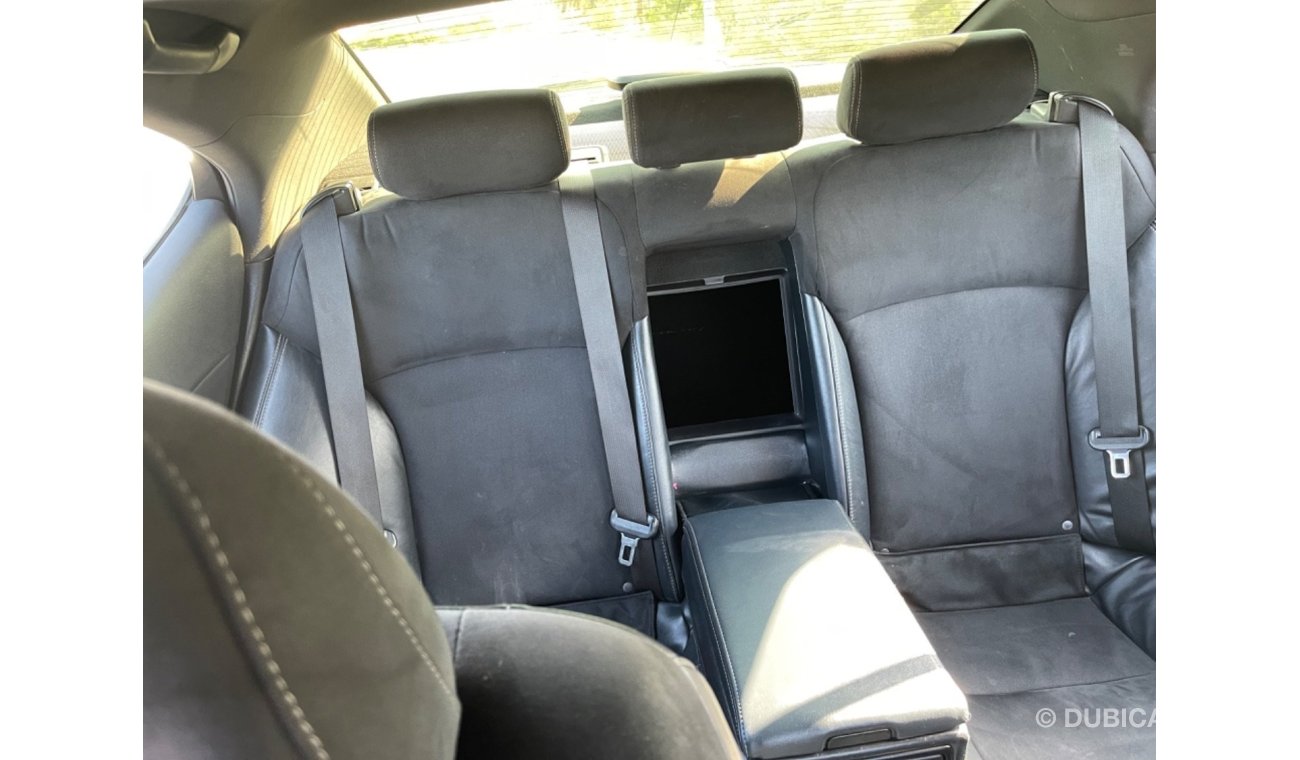 Lexus IS350