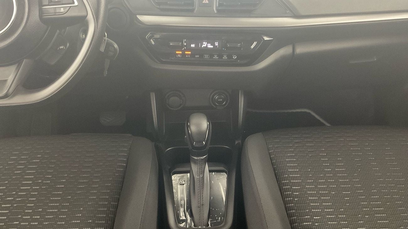 Suzuki Swift GL | upto AED 20,000 Ramadan Discount | Guaranteed Warranty | 0 Down Payment