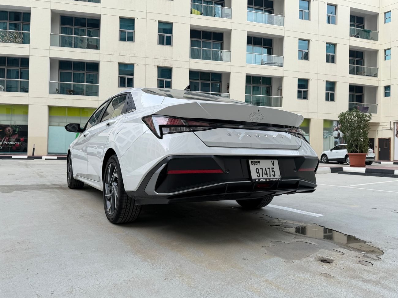 هيونداي إلانترا