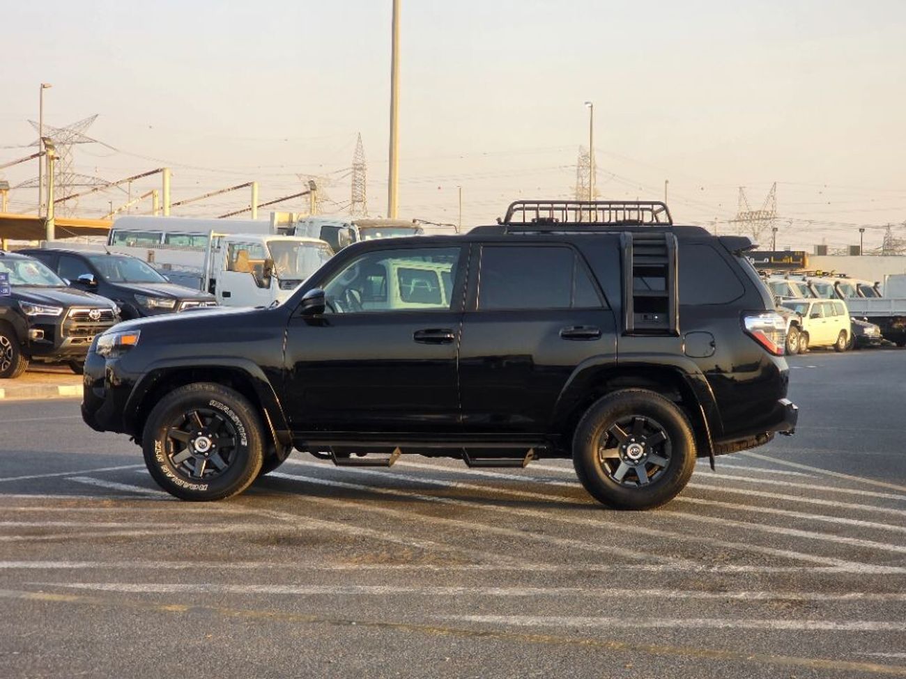 Toyota 4Runner 2022 Model Trail addition 4x4 , Leather seats