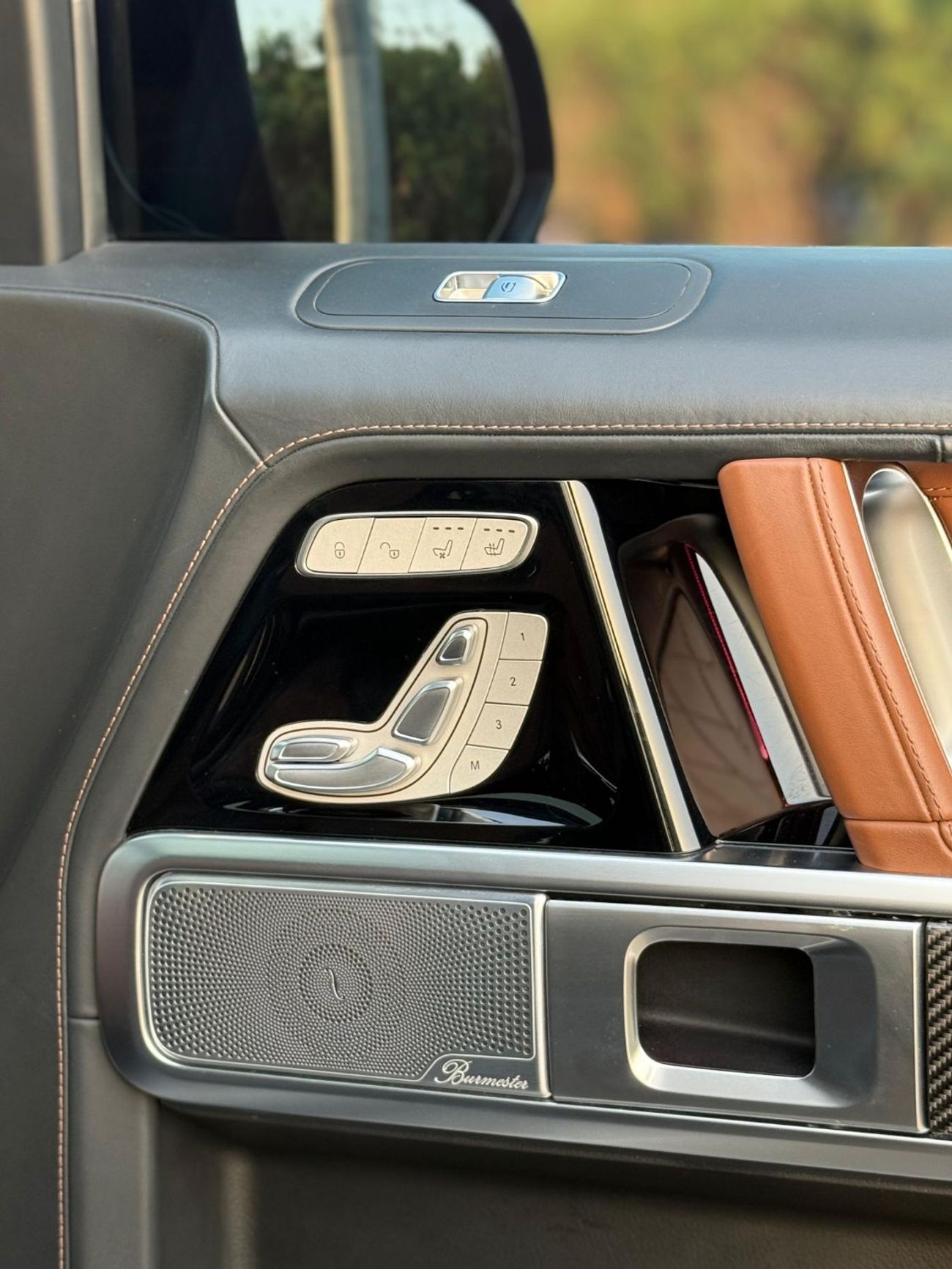 Mercedes-Benz G 63 AMG UNDER WARRANTY FROM GARGASH