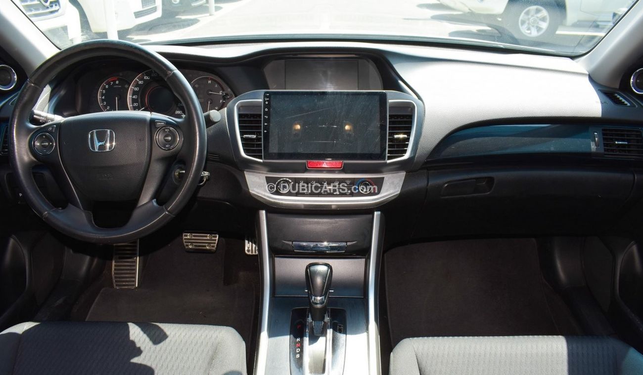 هوندا أكورد I VTEC Sport