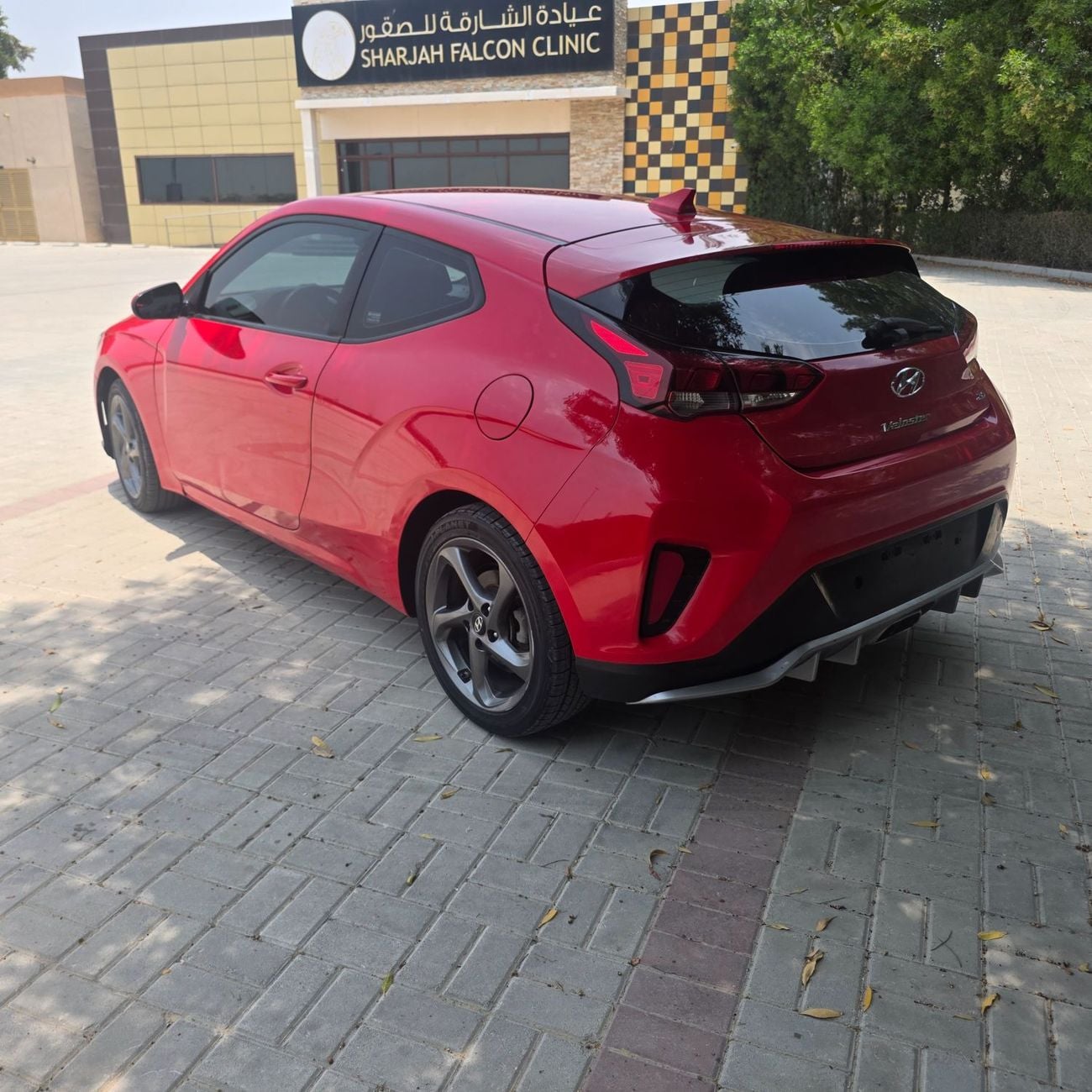 Hyundai Veloster GLS MID
