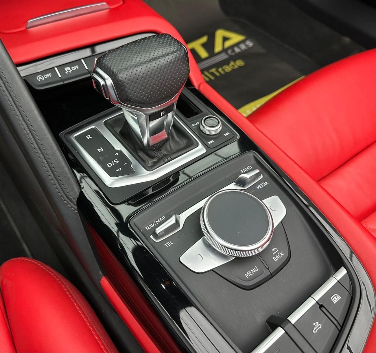 Audi R8 2022 Audi R8 Spyder V10 Performance, Carbon Kit, 1 Year Warranty Unlimited, Excellent Condition