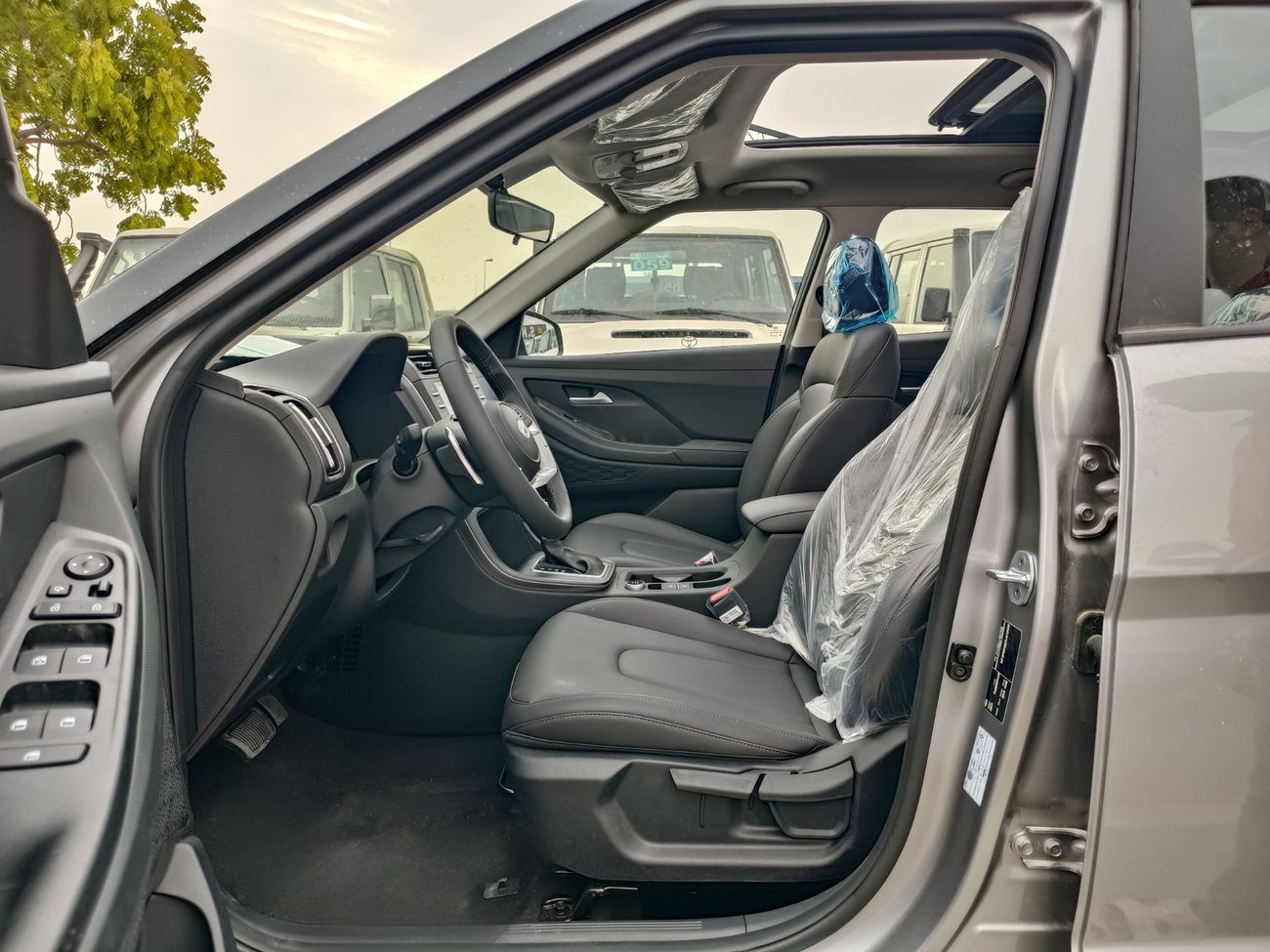 Hyundai Creta 1.5L Petrol, Panoramic Roof, Full Option and Much More (CODE # 67834)