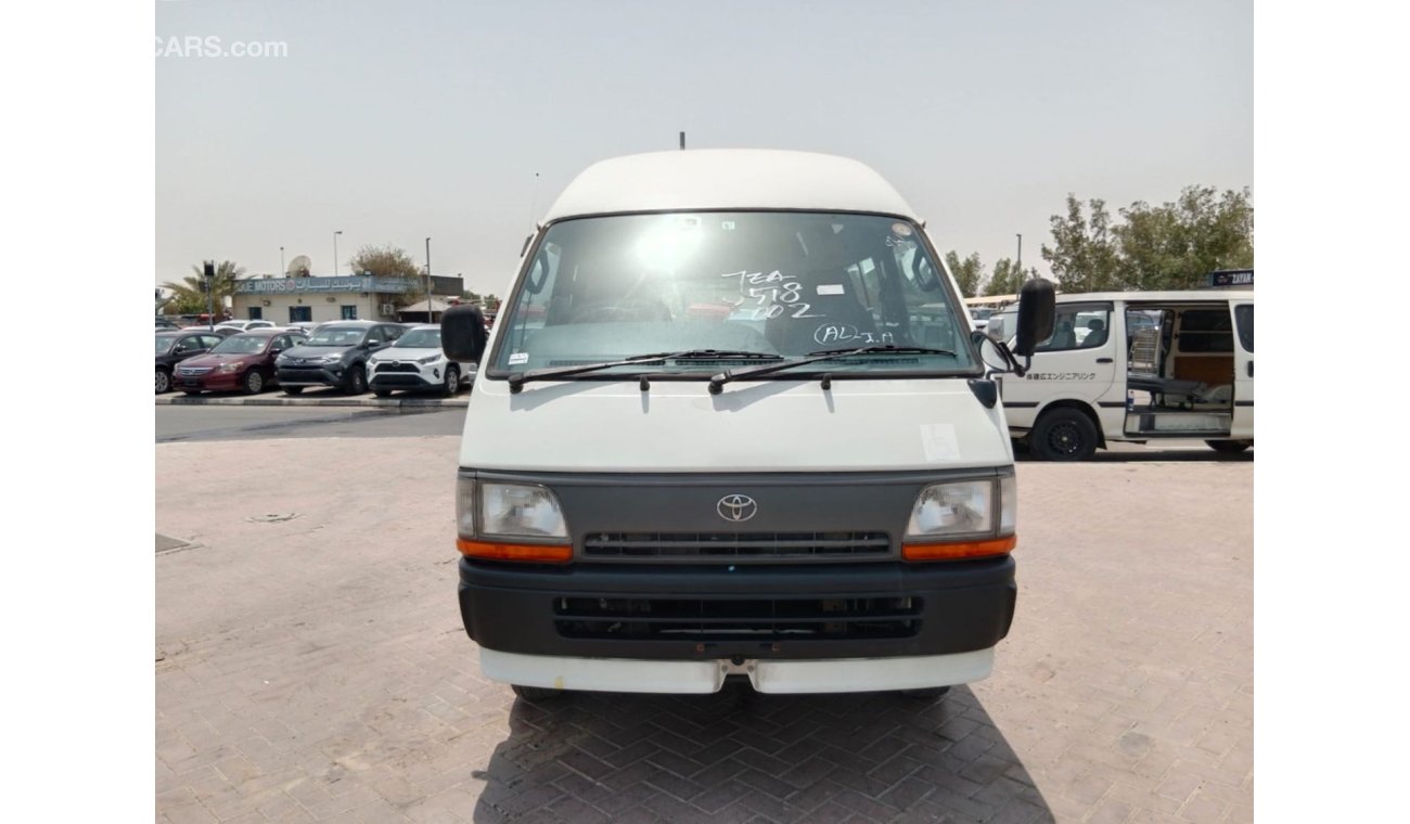 تويوتا هاياس TOYOTA HIACE VAN RIGHT HAND DRIVE (PM1572)