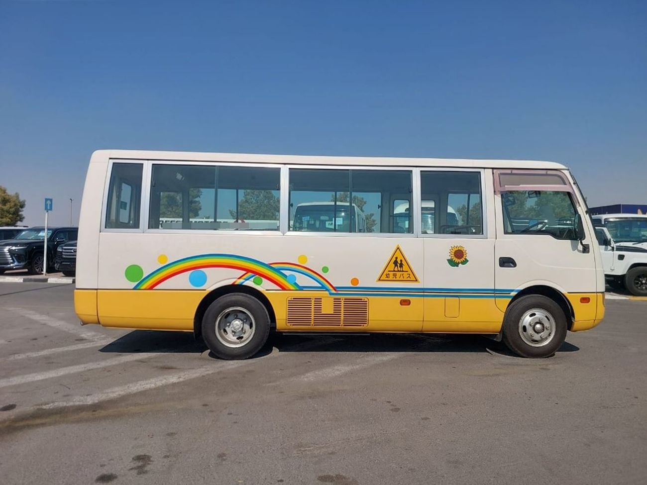 Mitsubishi Rosa MITSUBISHI ROSA BUS RHD 2004 MODEL 4.2L DIESEL MANUAL(PM00676)