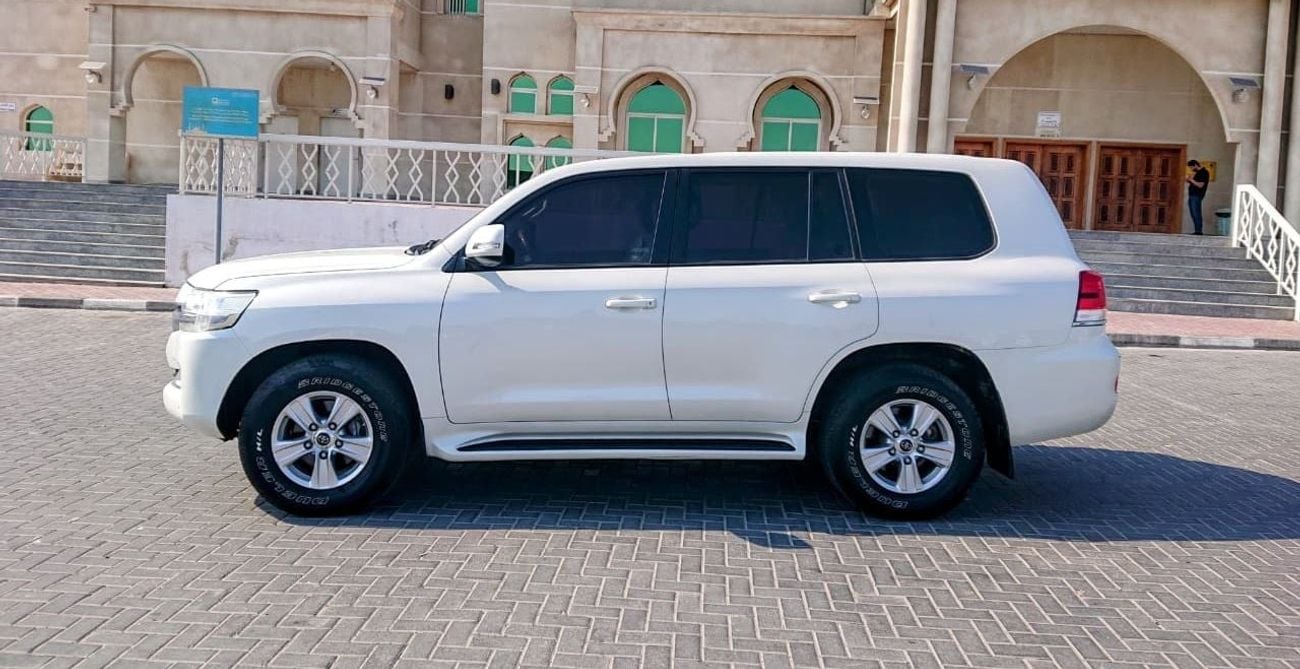 Toyota Land Cruiser EXR 4.0L 4WD