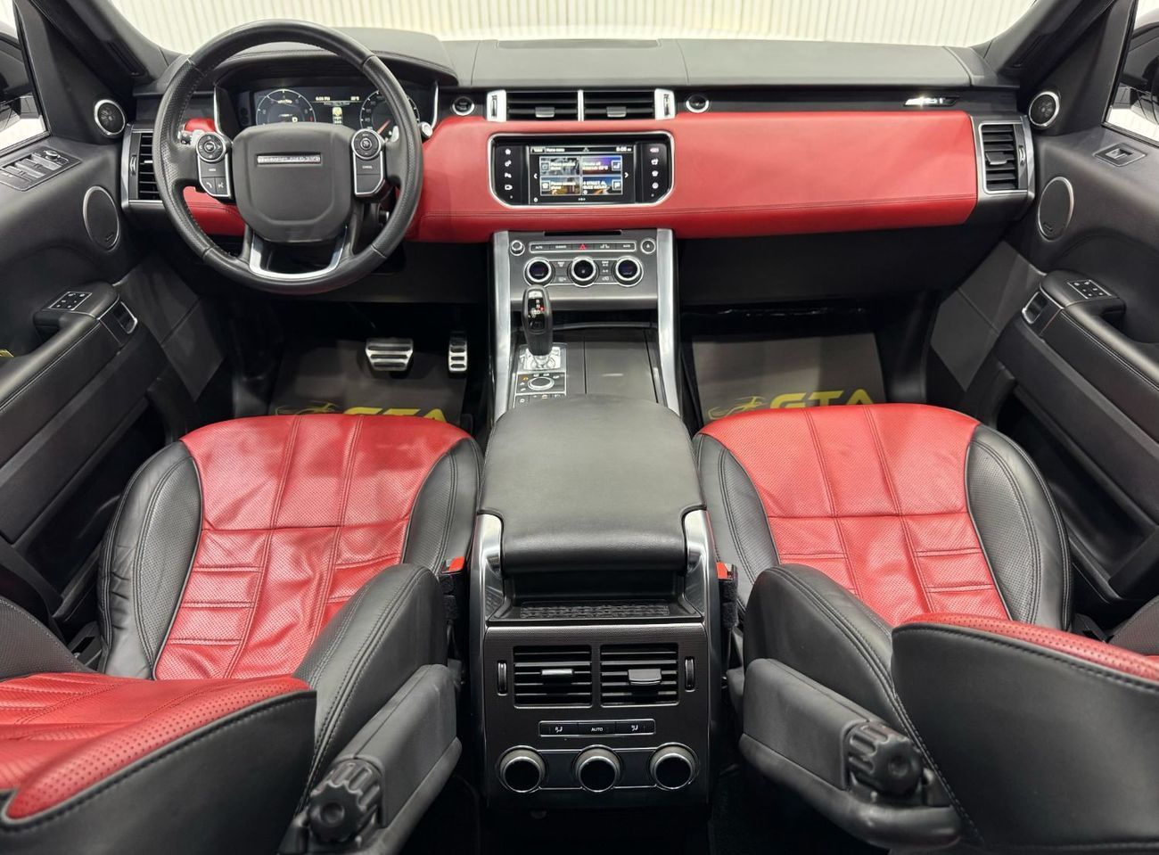 Land Rover Range Rover Sport HST 3.0L 2016 Range Rover Sport HST, Service History, Fully Loaded, Excellent Condition, GCC