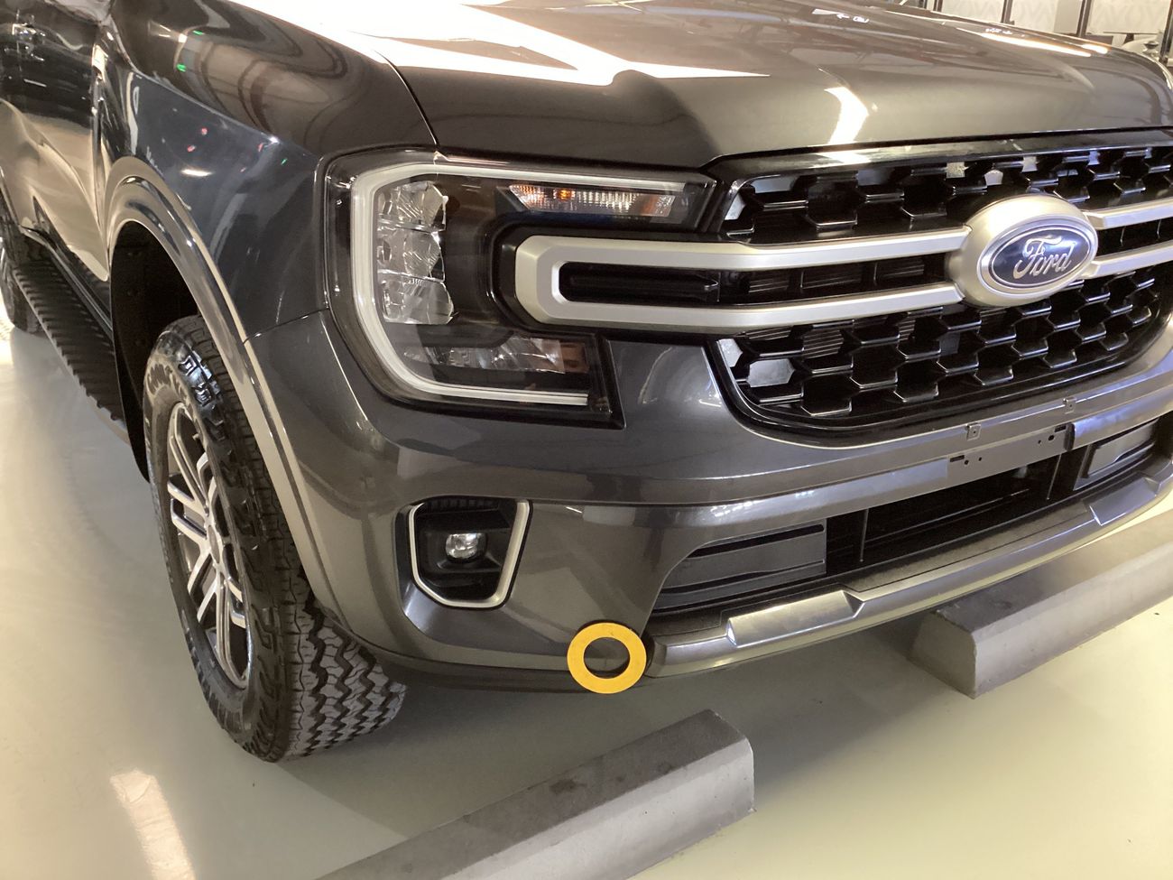 Ford Everest XLS | Guaranteed Warranty | 0 Down Payment