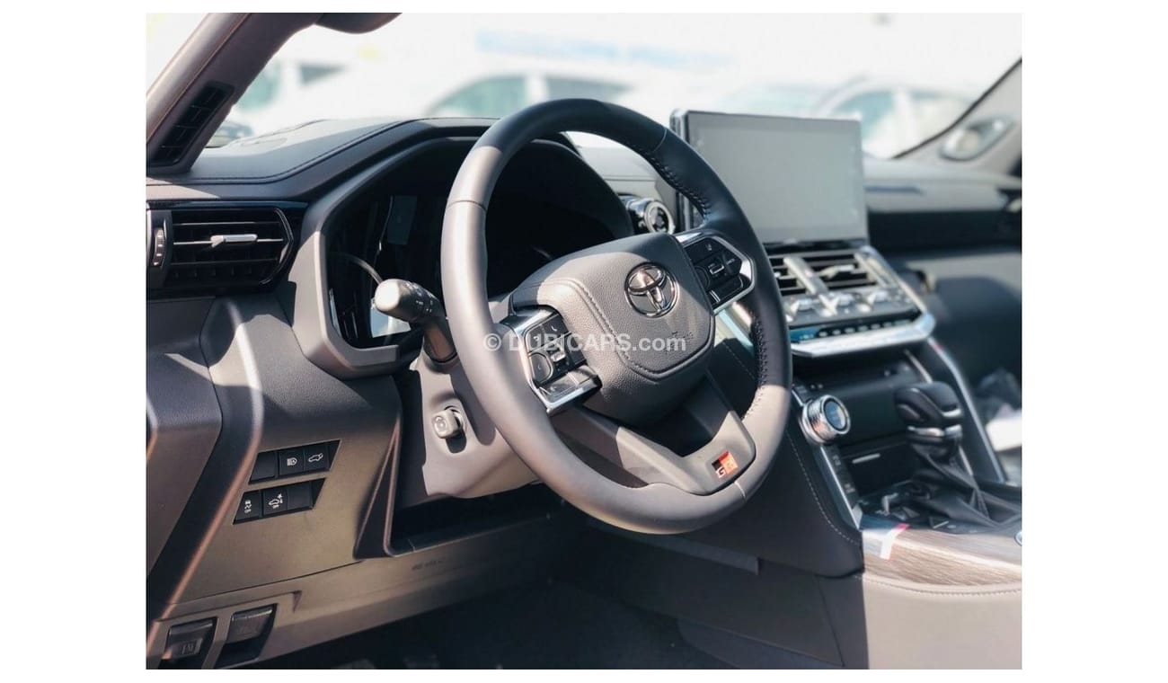 تويوتا لاند كروزر GR-S