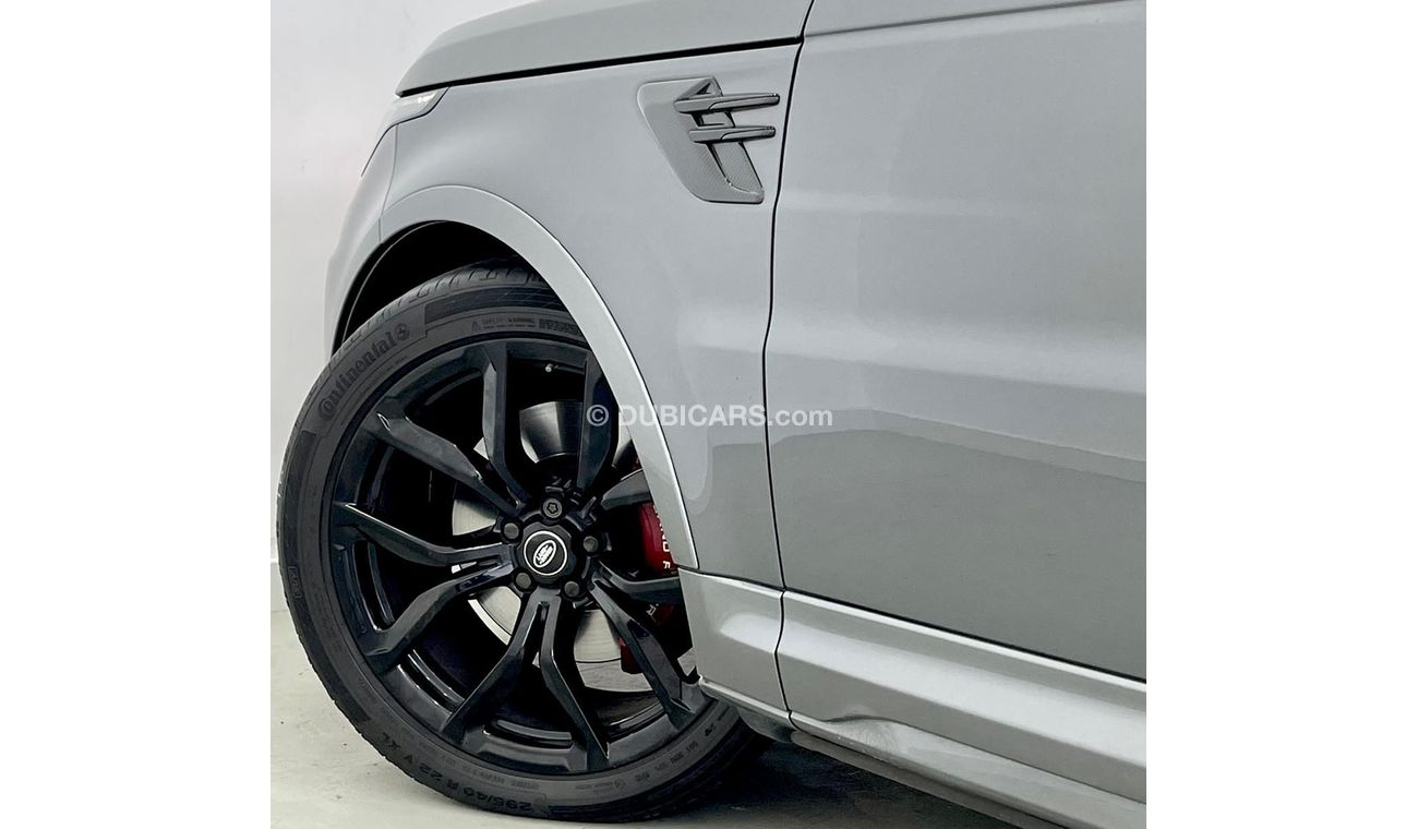 Land Rover Range Rover Sport 2018 Range Rover Sport SVR Full Carbon Fiber, October 2023 Range Rover Warranty-Service History, GCC