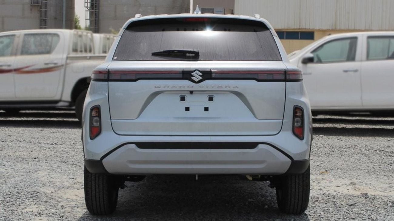 سوزوكي جراند فيتارا SUZUKI GRAND VITARA 1.5L 4x2 GLX 4AT