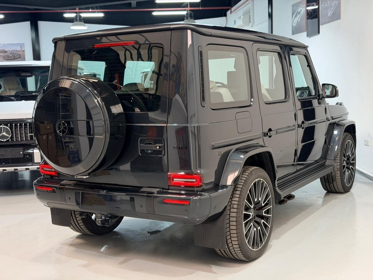 مرسيدس بنز G 63 AMG 4MATIC SUV