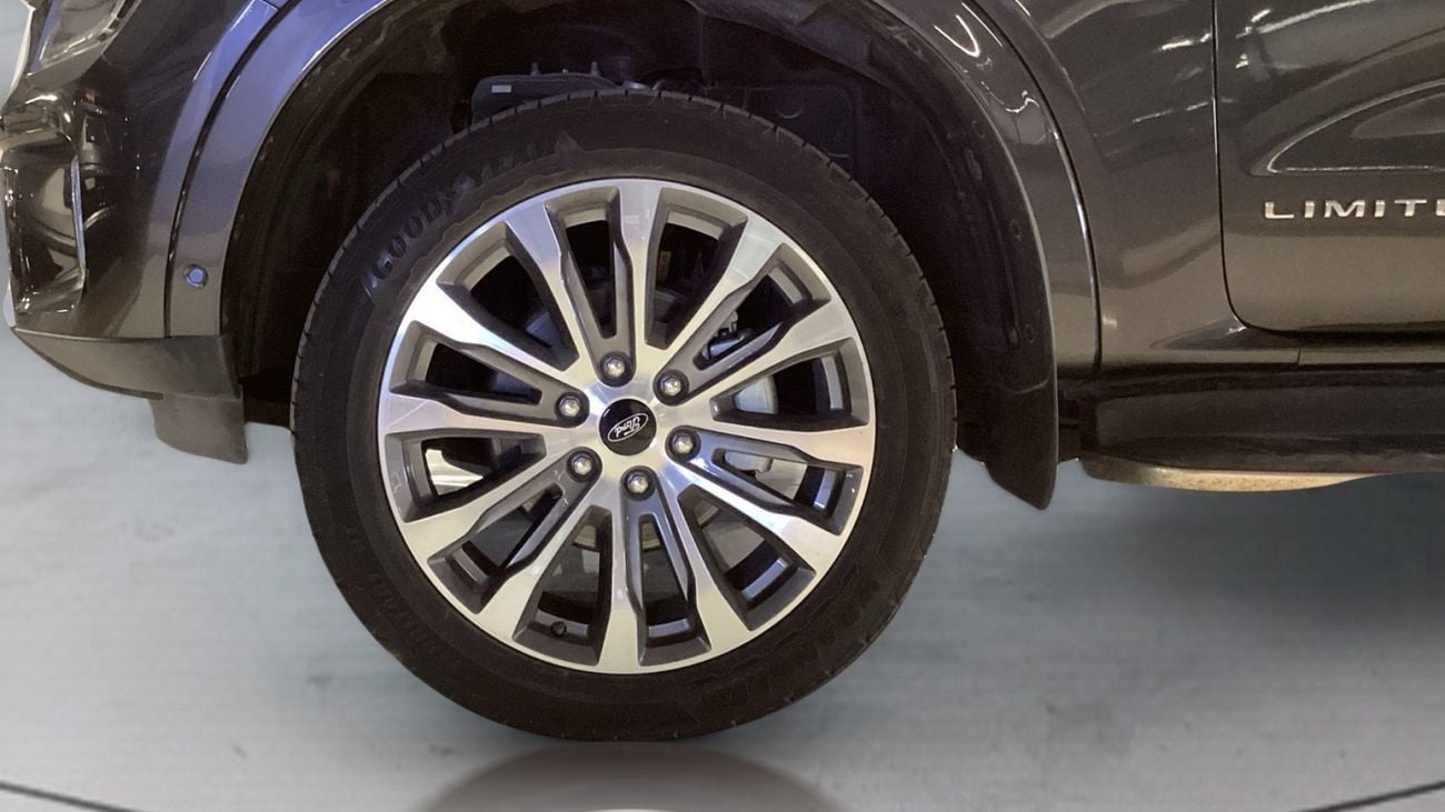 Ford Everest LIMITED | Guaranteed Warranty | 0 Down Payment
