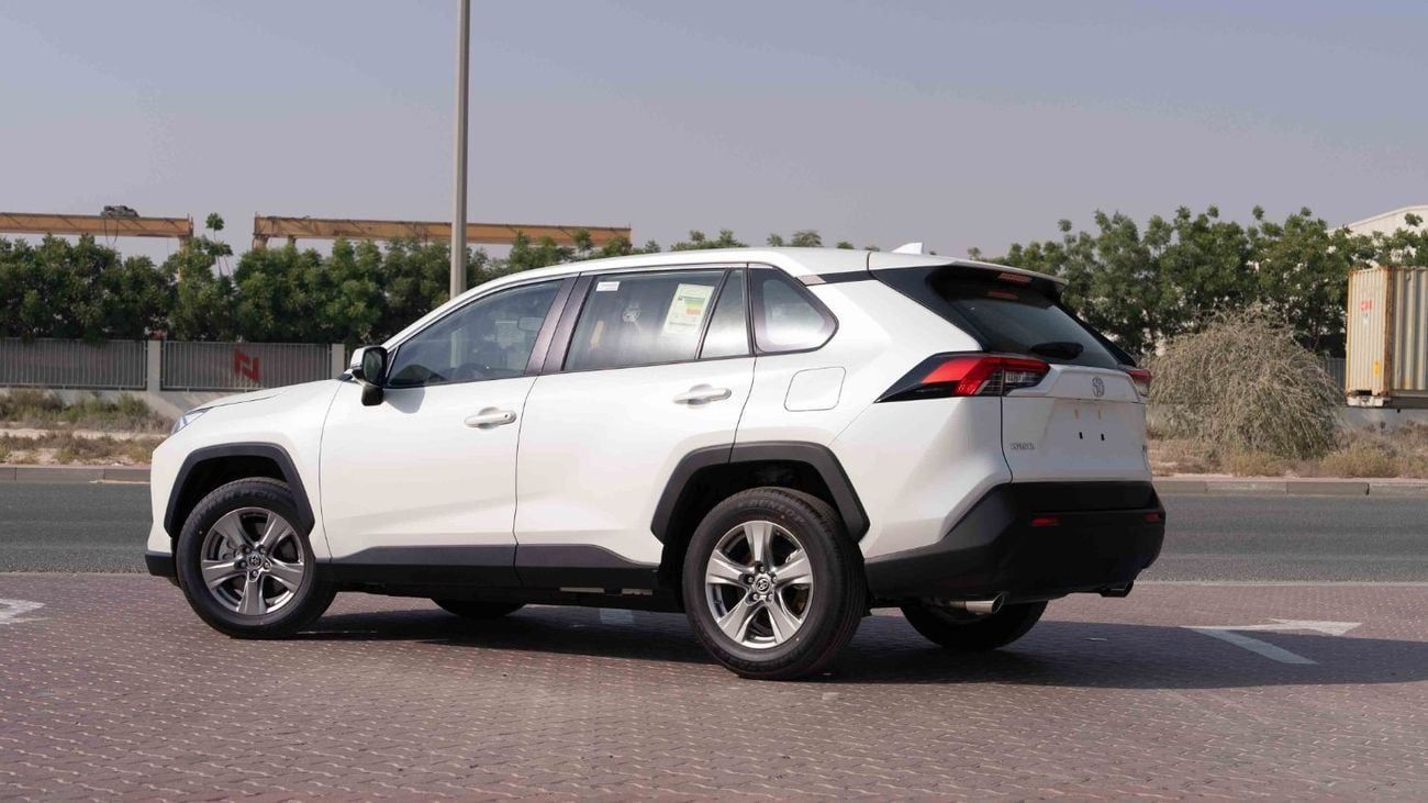 تويوتا راف ٤ 2025 Toyota RAV4 E 4X2 2.5 - Platinum White Pearl Inside Brown | Export Only