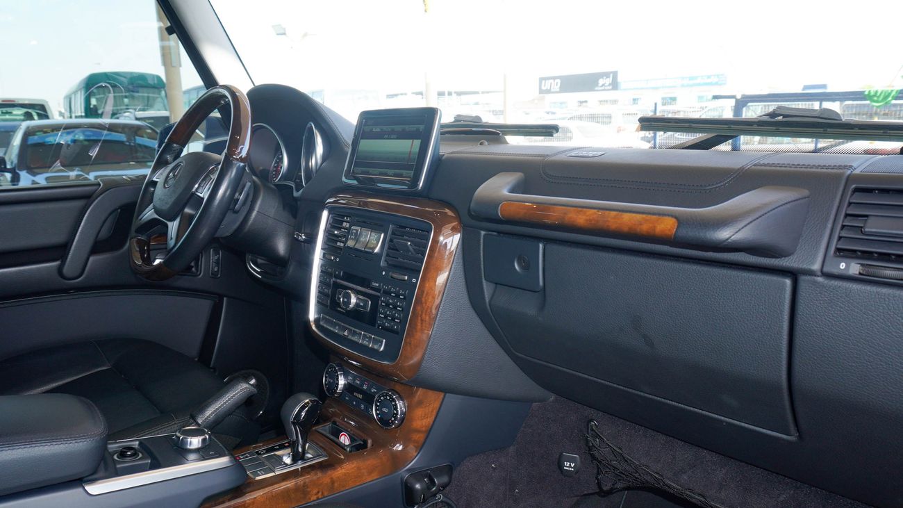 مرسيدس بنز G 550