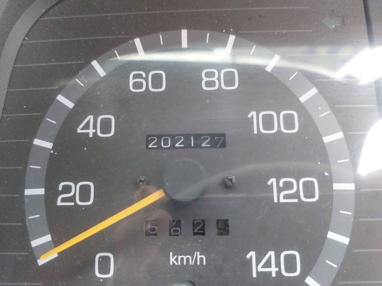 Mitsubishi Fuso Canter MITSUBISHI CANTER DUMPER TRUCK RHD 1997 MODEL 4.2 L DIESEL MANUAL(PM31523)