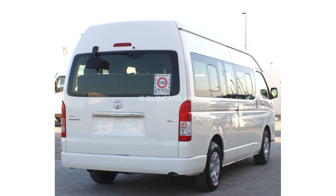 Toyota Hiace GL - High Roof LWB Toyota Hiace 2016 GCC High Roof, in excellent condition