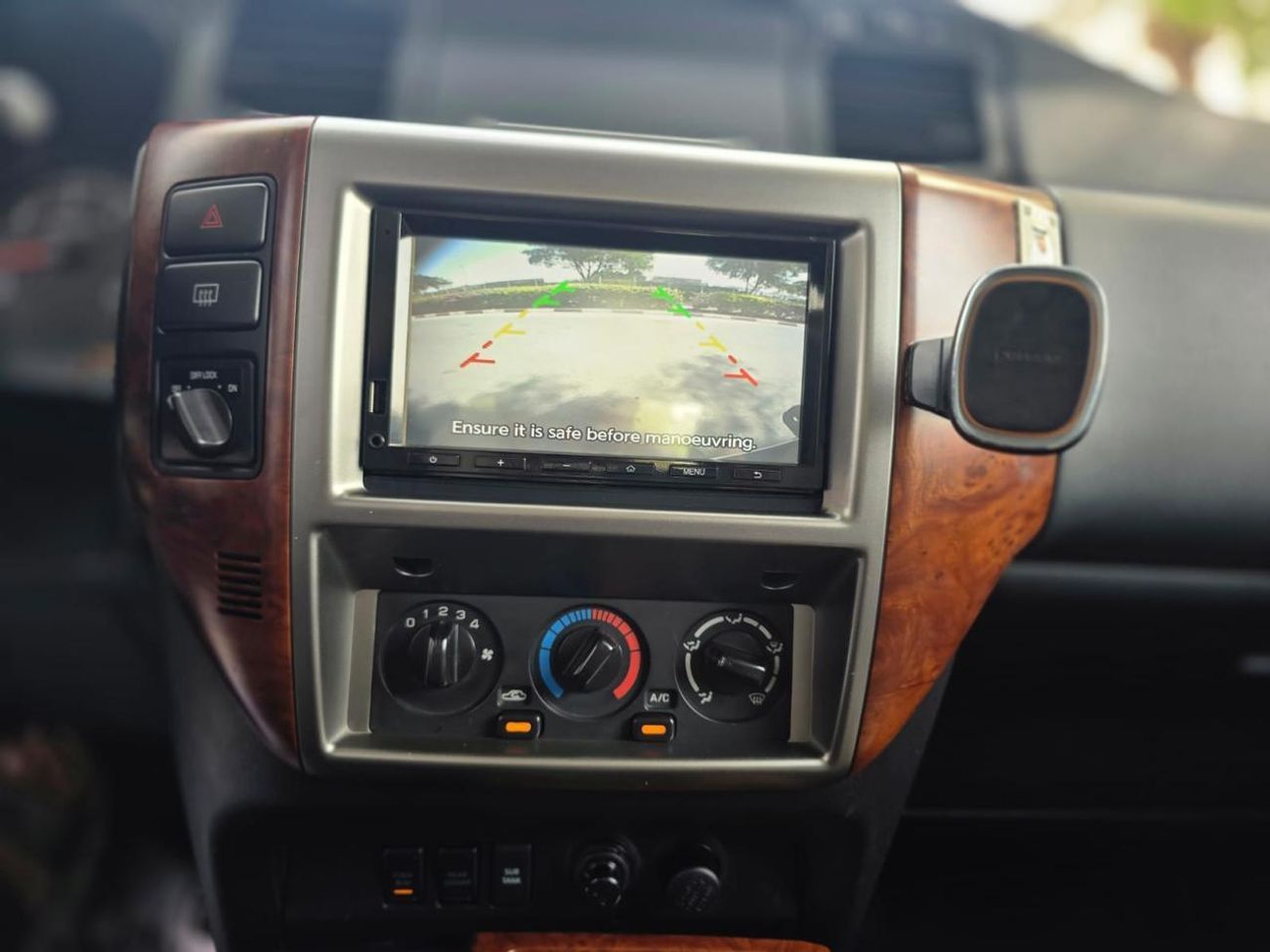 Nissan Patrol Safari Safari 4.8L M/T 2021 GCC SINGLE OWNER LOW MILEAGE IN MINT CONDITION