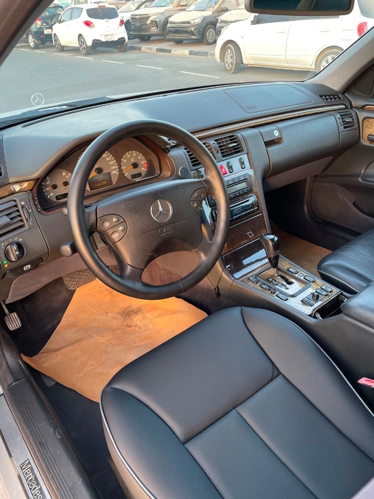 مرسيدس بنز E 320 STD