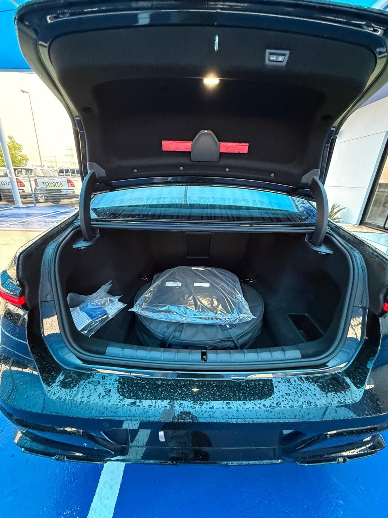 بي أم دبليو 760i BMW 760i XDRIVE