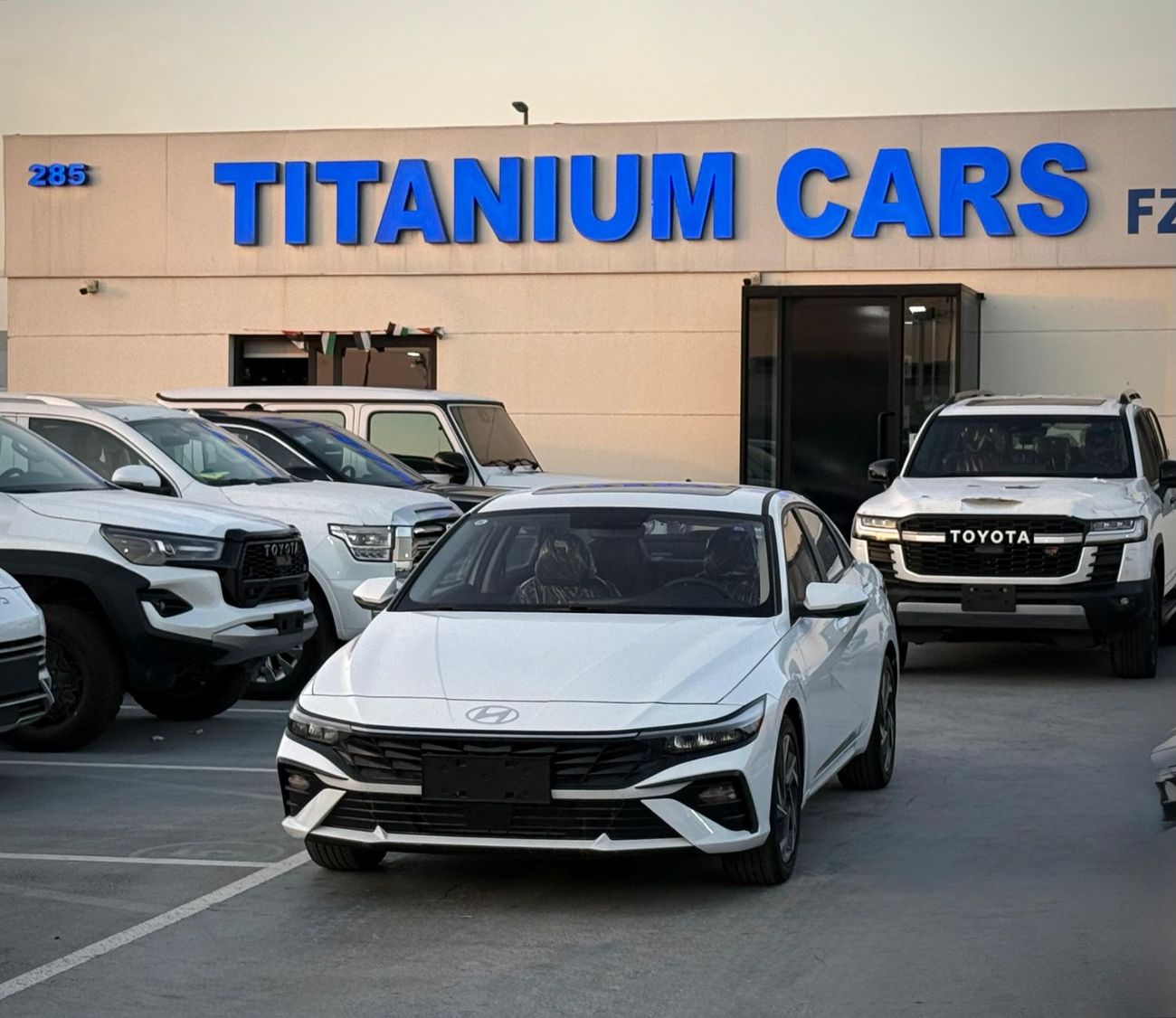 Hyundai Elantra Comfort 1.5L Petrol 2025 Export Price @ 43,500 AED