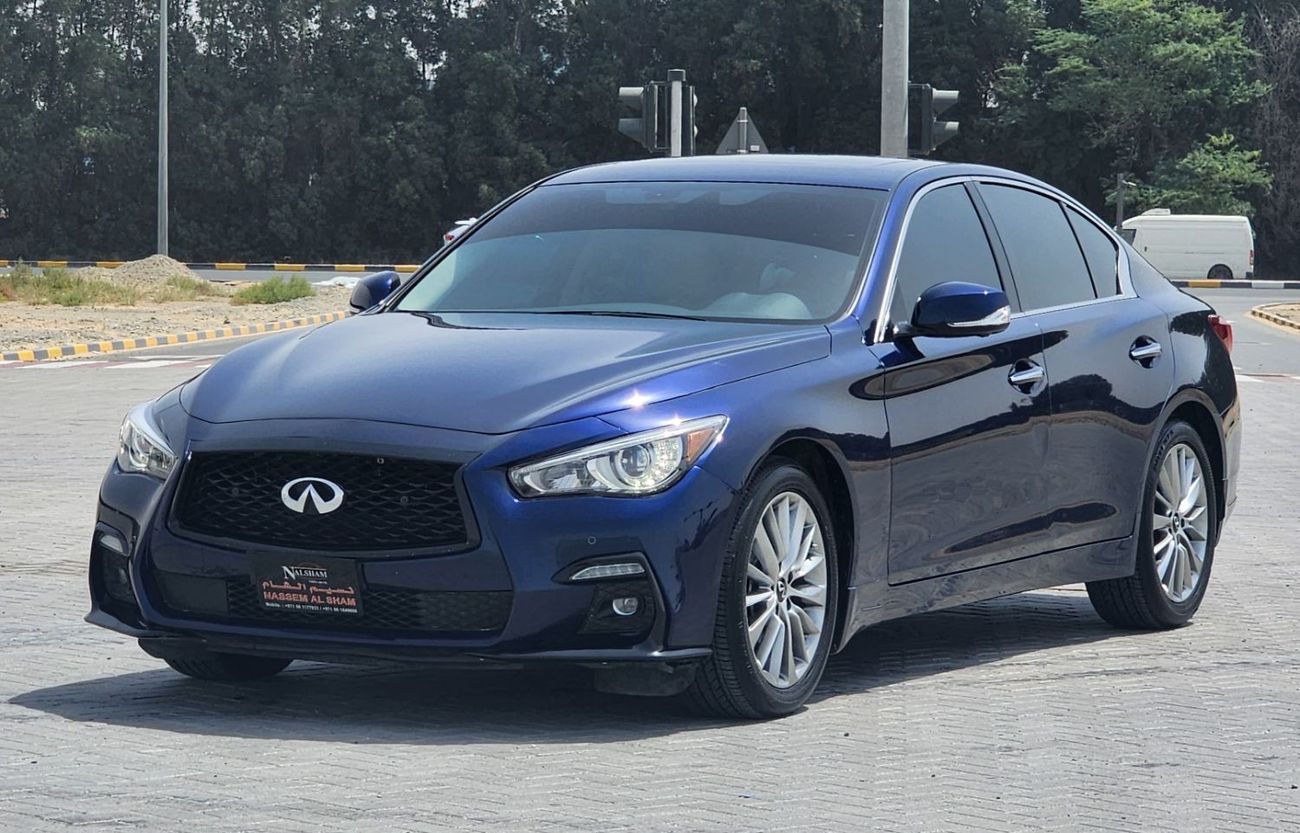 Infiniti Q50 Blue Sport 3.5L