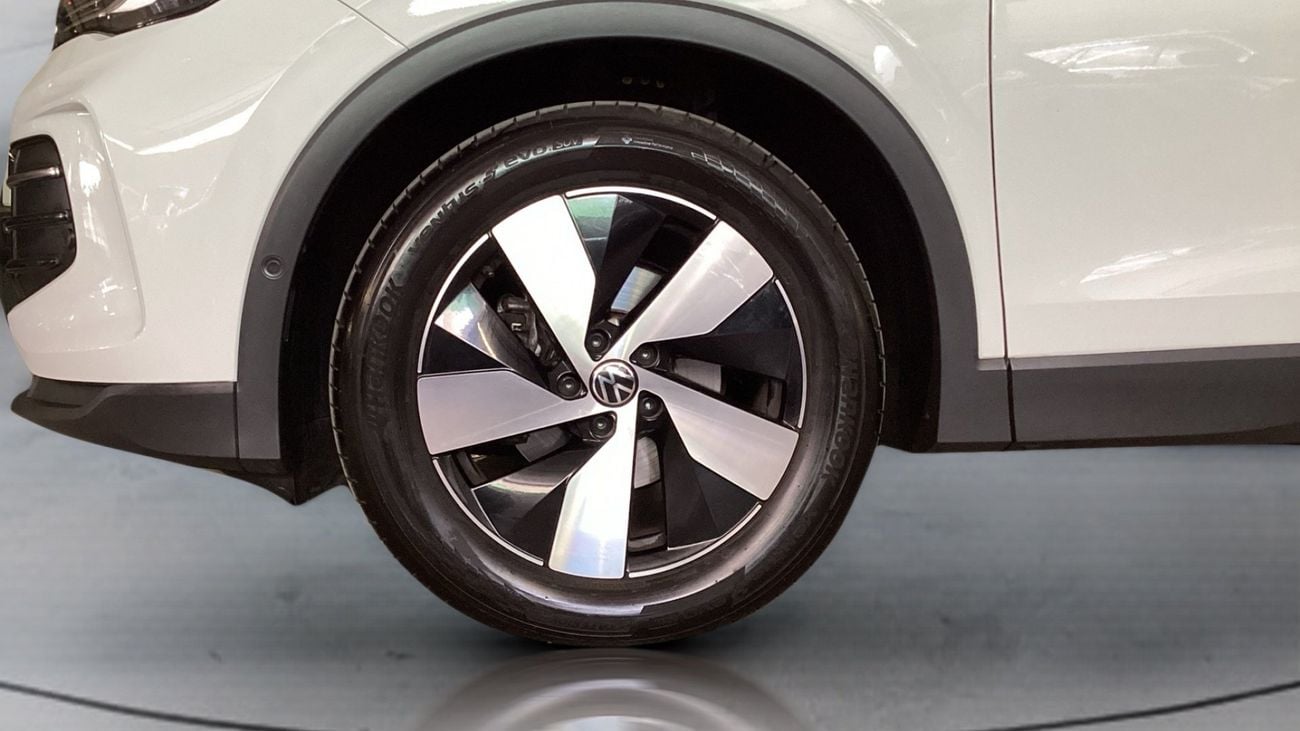 Volkswagen Tiguan Life 1.4L Life | Guaranteed Warranty | 0 Down Payment