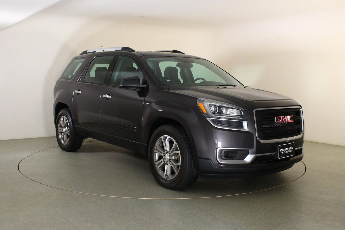 GMC Acadia SLE 3.6L for sale AED 89,000. Grey/Silver, 2016