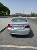 BMW 320i STD