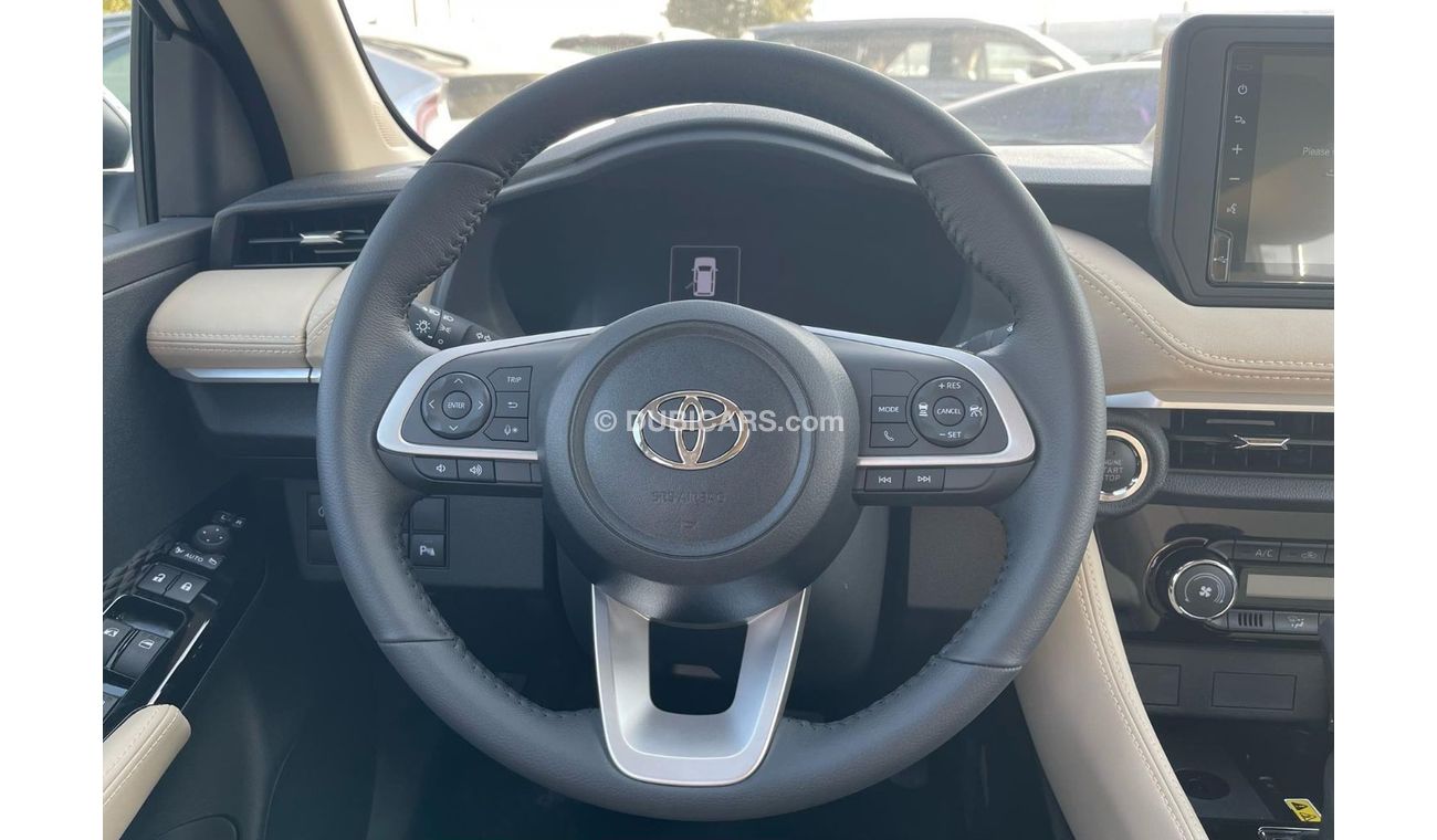 Toyota Yaris 1.3L, Full Option - Pre-Collision System - Digital Odometer - Parking Sensor - Fabric Seats