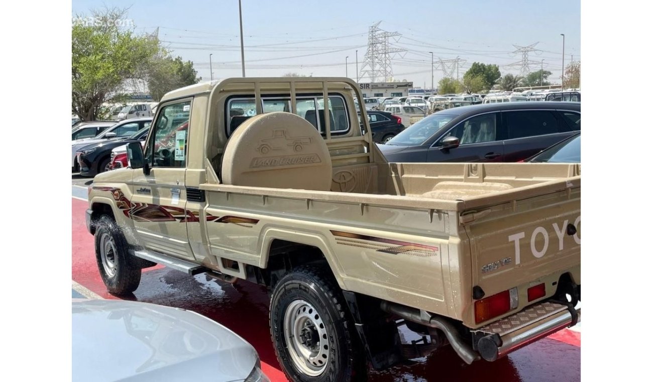 تويوتا لاند كروزر بيك آب Land Cruiser pick up